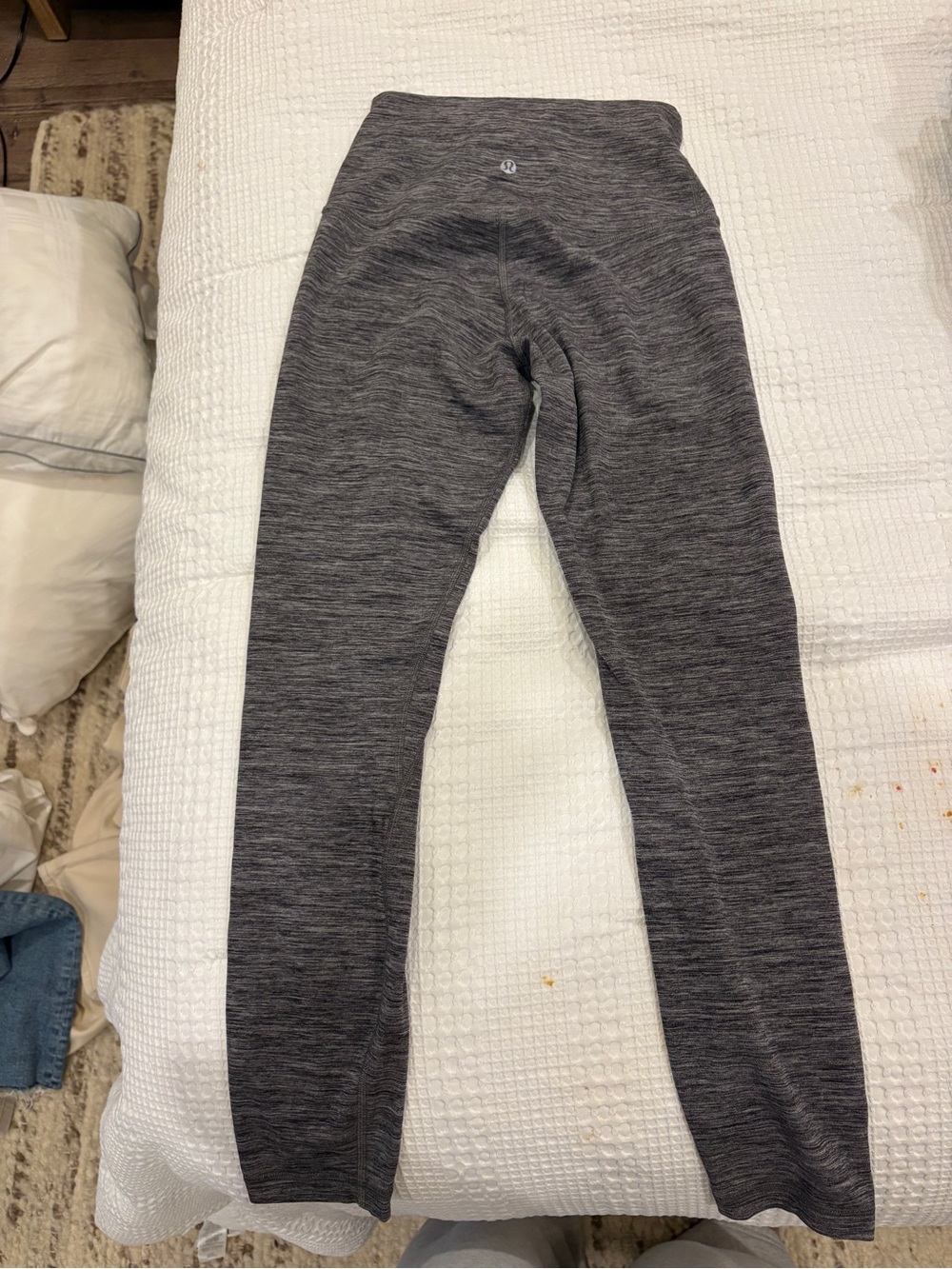 Lulu lemon align leggings size 4 - Picture 2 of 2